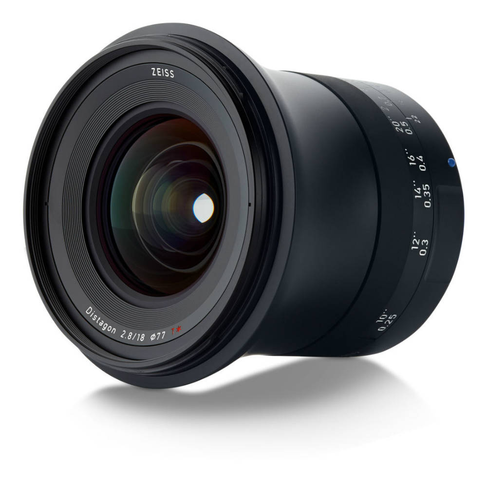 Zeiss Milvus 18mm F2.8 ZE-Attacco