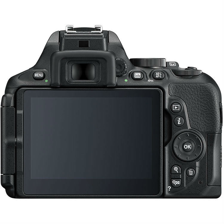 Nikon D5600 + AF-P 18-55mm VR Starterkit
