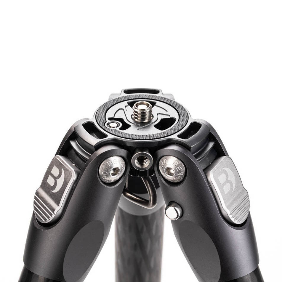 Benro Tortoise TTOR14C tripod