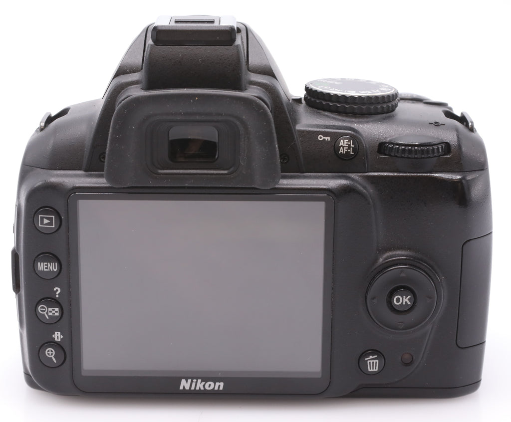 Nikon D3000 body occasion