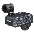 Tascam CA-XLR2d-F adattatore microfono XLR per Fujifilm