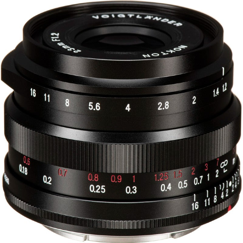 Voigtländer Nokton 1.2/23mm Attacco X, Nero