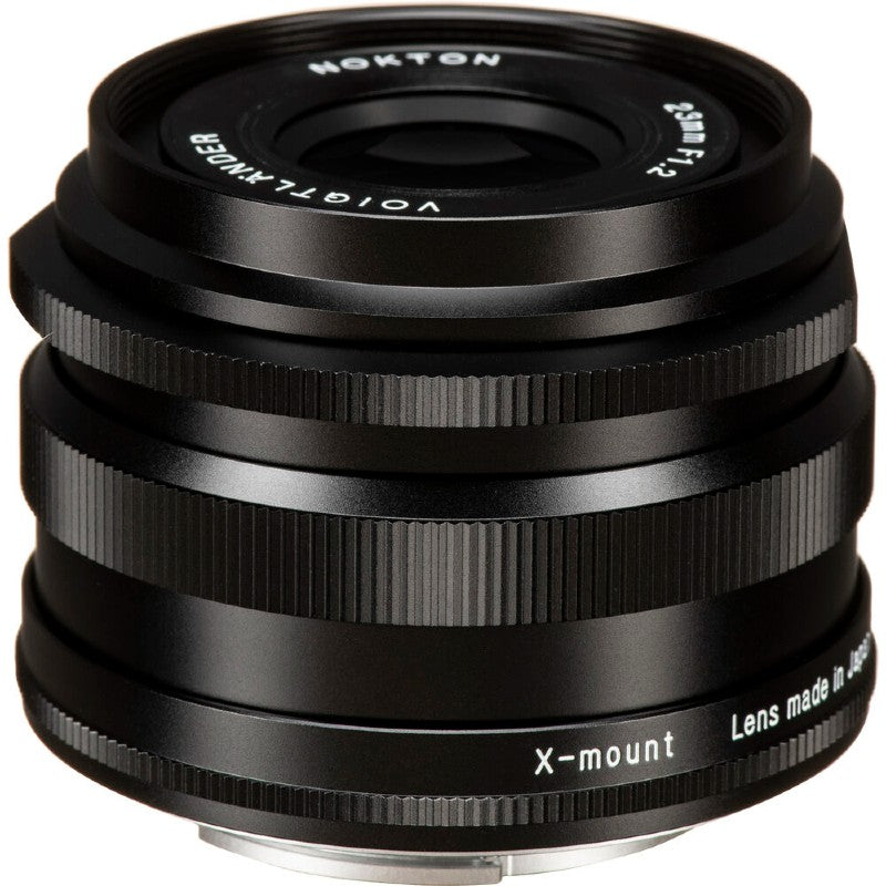 Voigtländer Nokton 1.2/23mm Attacco X, Nero