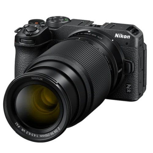 Nikon Z30 + 16-50mm + 50-250mm dubbelzoomkit
