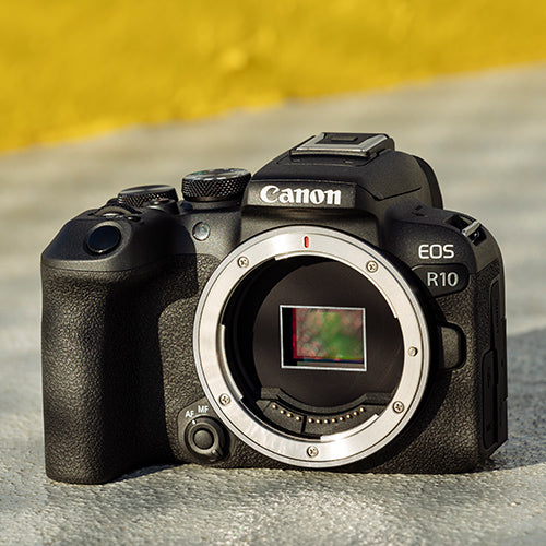 Canon EOS R10 corpo i Canon RF-S 18-150mm f/3.5-6.3 IS STM