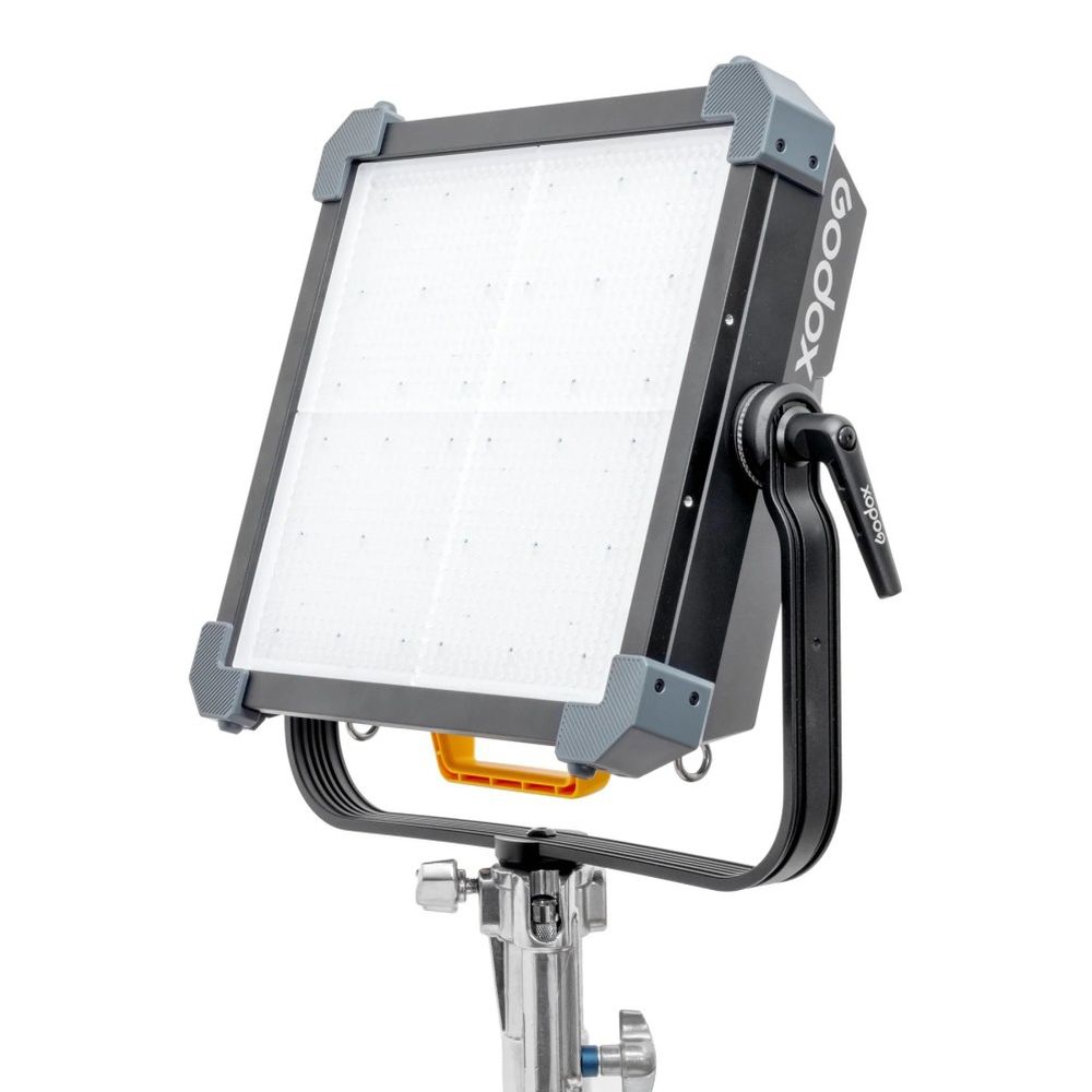 Godox KNOWLED P600Bi Hard Panel Light