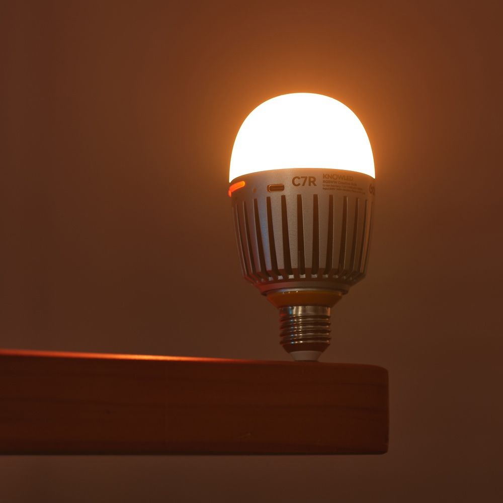 Godox C7RB KNOWLED RGBWW Lampadina creativa (E27)