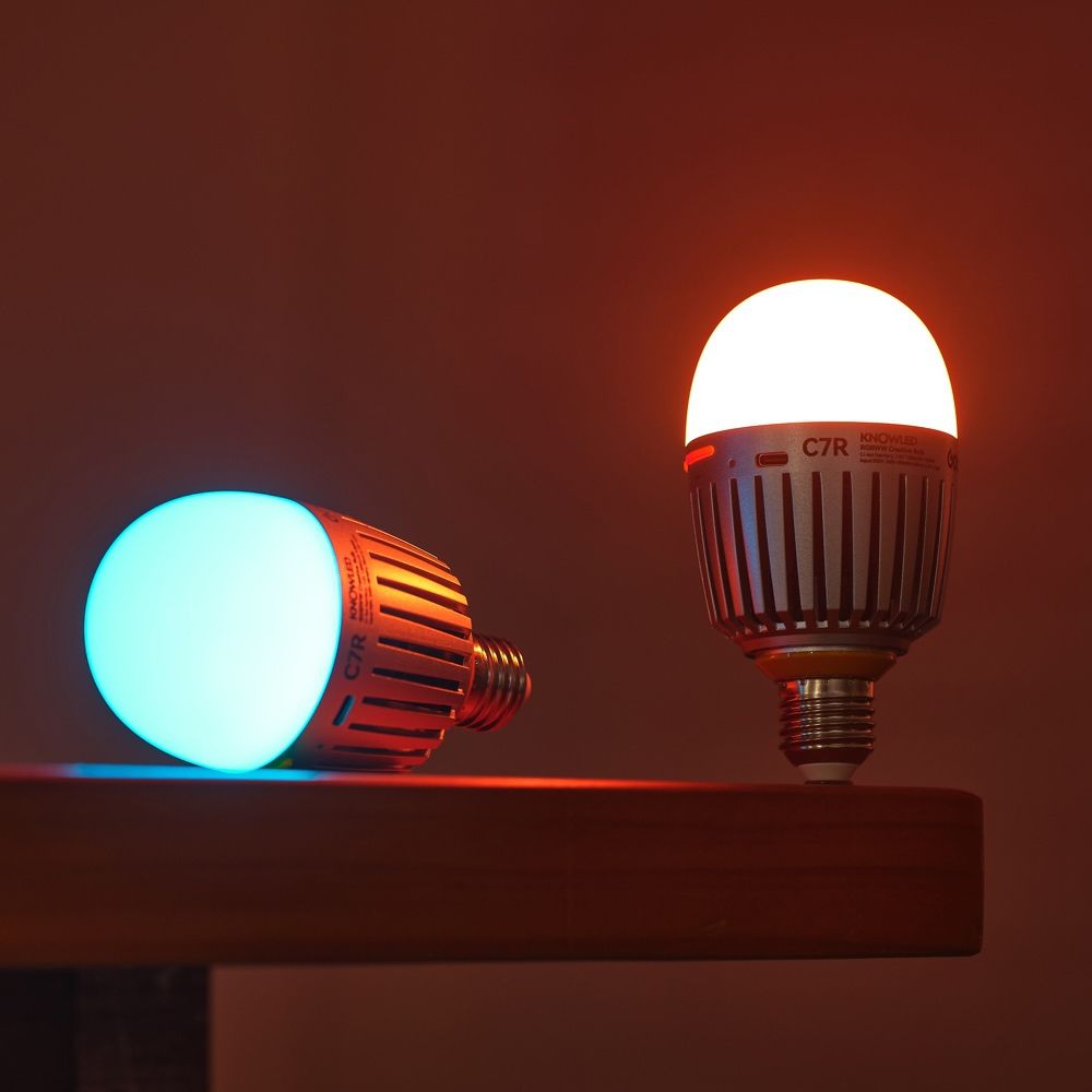 Godox C7RB KNOWLED RGBWW Lampadina creativa (E27)