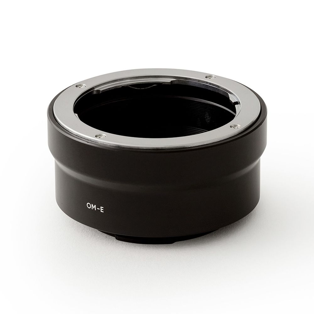 Adattatore per obiettivo Urth: compatibile con l'obiettivo Olympus OM sul corpo della fotocamera Sony E