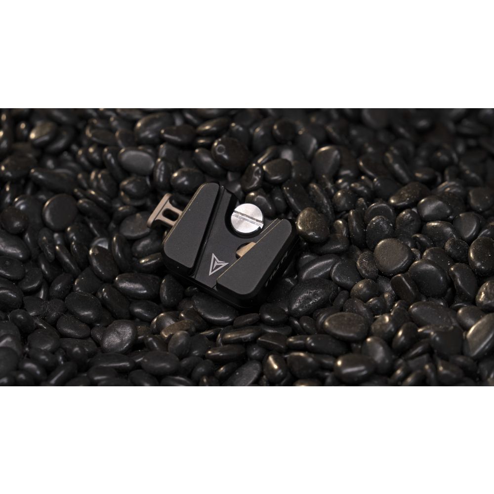 Tilta Pocket V-Mount Battery Plate V2 - black