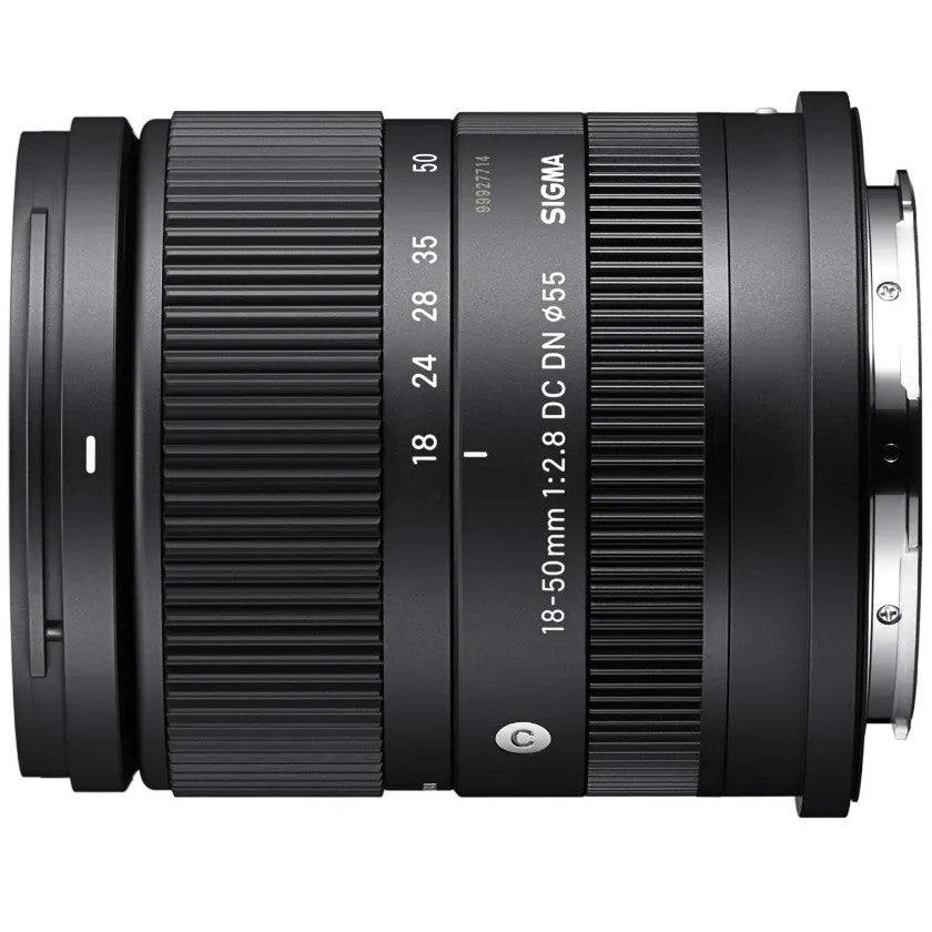 Sony A6700 + Sigma 18-50mm f/2.8 DC DN Contemporary Sony E