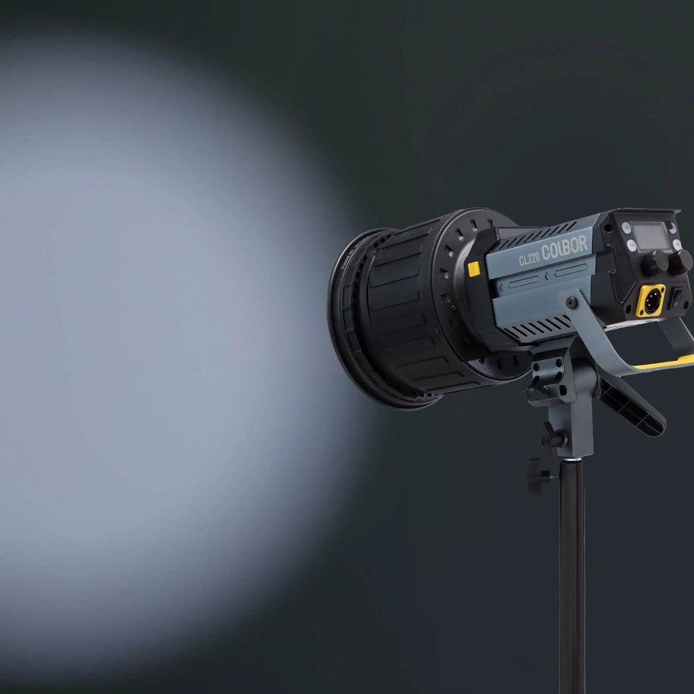 COLBOR COB Fresnel - 200