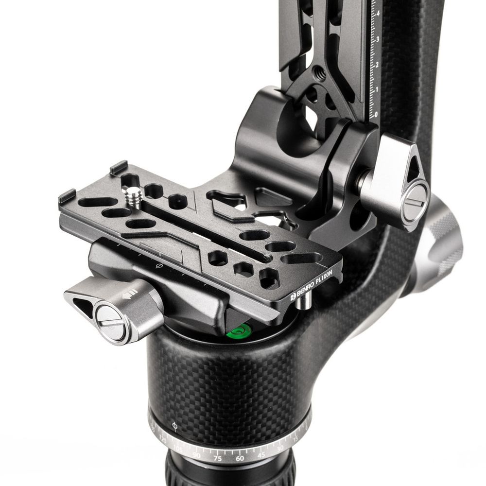 Testa cardanica in carbonio Benro con inserto GH5CMINI