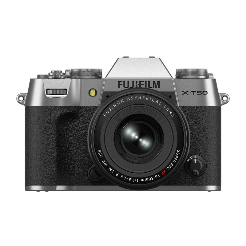 Fujifilm X-T50 silver + XF 16-50mm