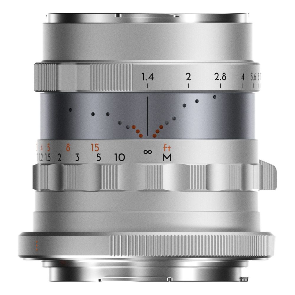 Thypoch Full-frame Simera 28mm f/1.4 per attacco Canon RF, argento
