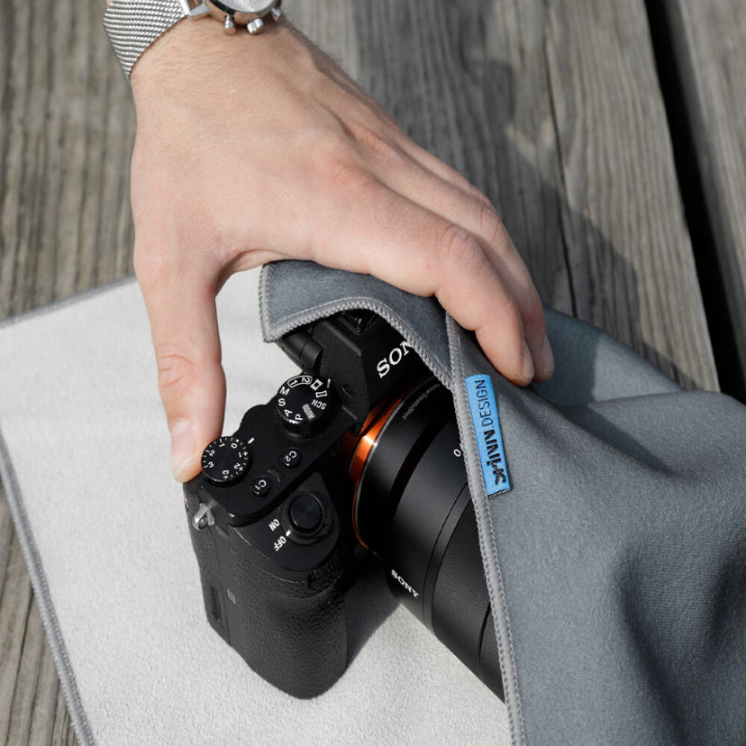 SPINN.DESIGN CW.01 Protective Camera Wrapper Size L, 49x49cm