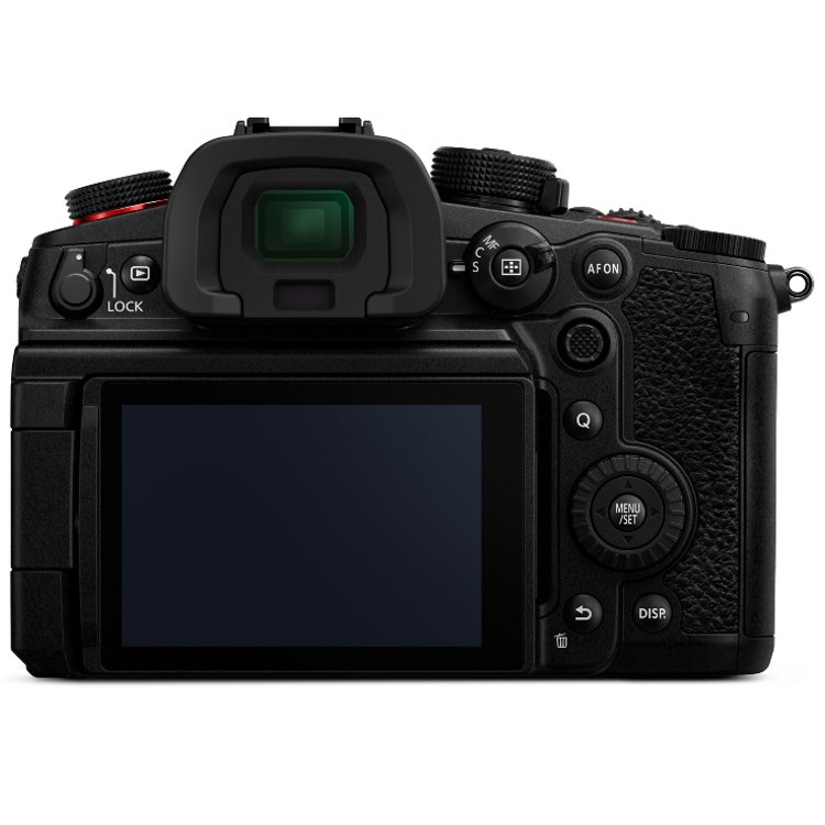 Panasonic Lumix DC-GH7 corpo + 12-60mm f/2.8-4.0 Leica DG Vario-Elmarit