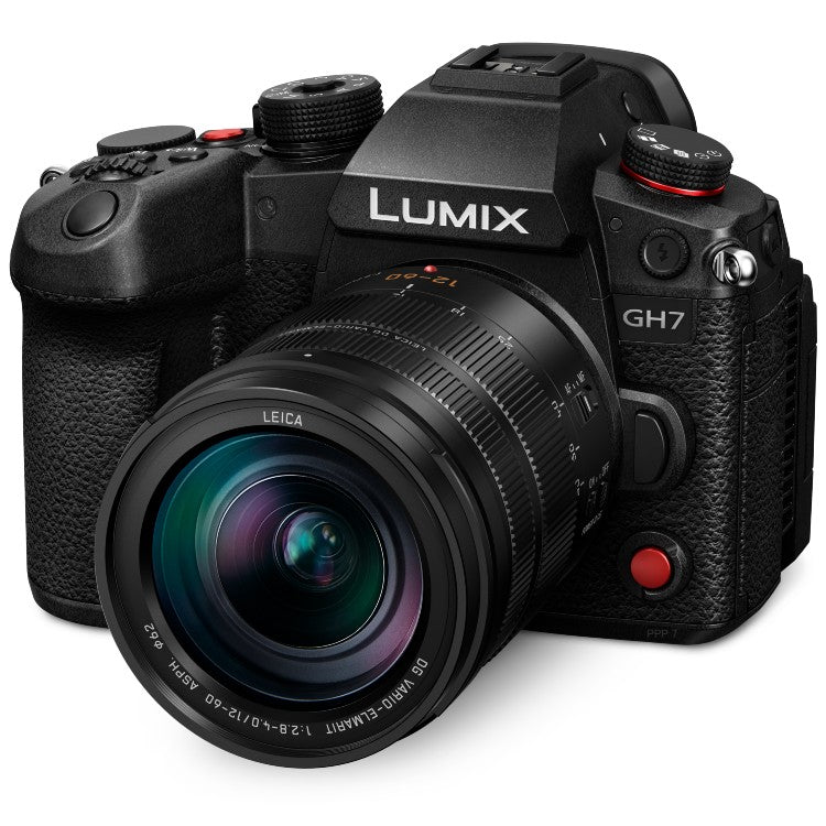 Panasonic Lumix DC-GH7 corpo + 12-60mm f/2.8-4.0 Leica DG Vario-Elmarit