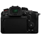Panasonic Lumix DC-GH7 corpo + 12-60mm f/2.8-4.0 Leica DG Vario-Elmarit