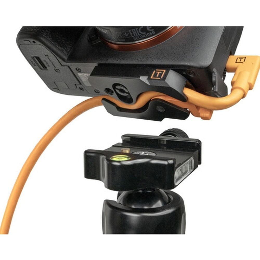 Tether Tools TetherGuard LeverLock & cable set, USB-C straight to USB-C angled, 9.4 m non-reflective black