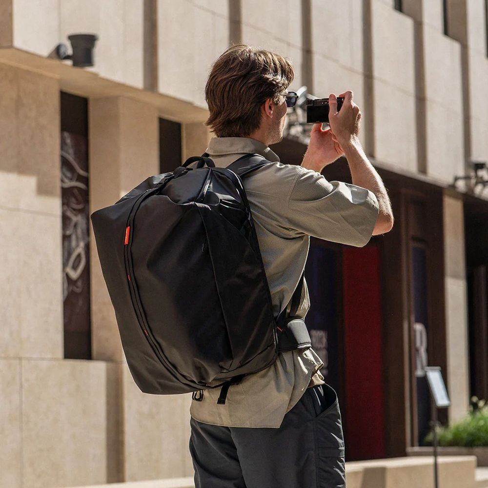 PGYTECH OneMo Zaino da viaggio 35L (nero crepuscolo)
