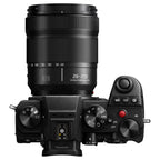 Panasonic Lumix S5D + 28-200mm f/4-7.1