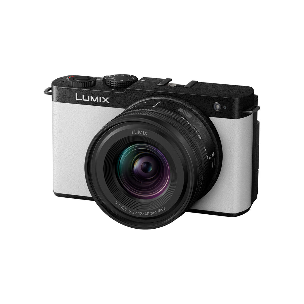Panasonic Lumix S9 Smokey White + Lumix S 18-40mm f/4.5-6.3