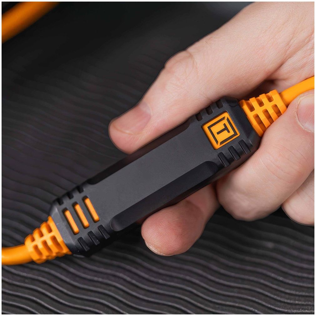 Tether Tools TetherPro Optima 10G USB-C, 31' (9.4m), straight orange