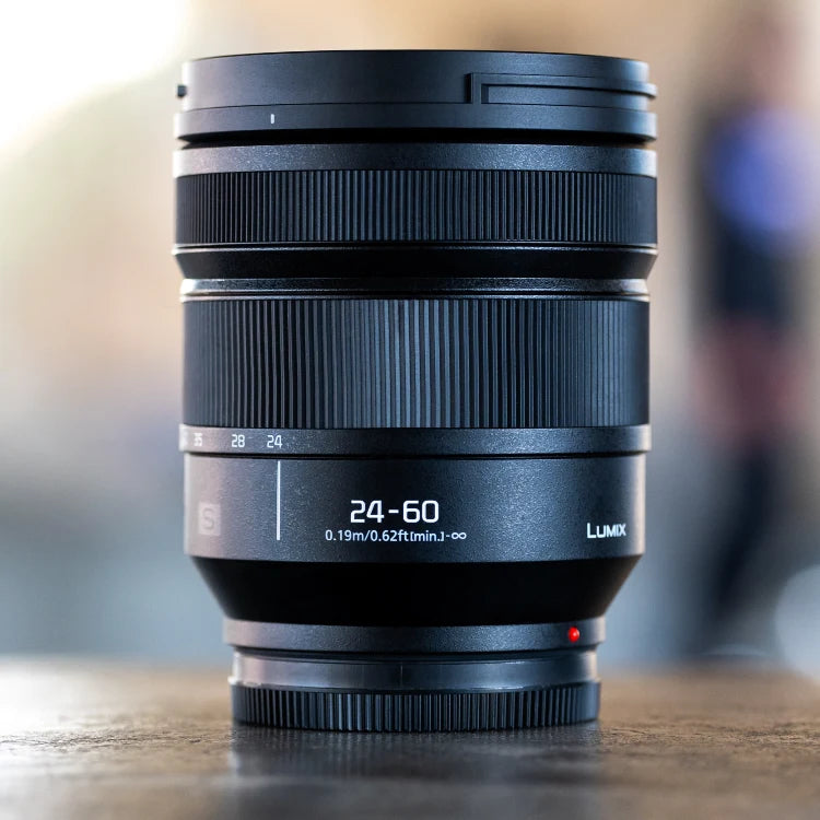Panasonic Lumix L-attacco S-E2460E