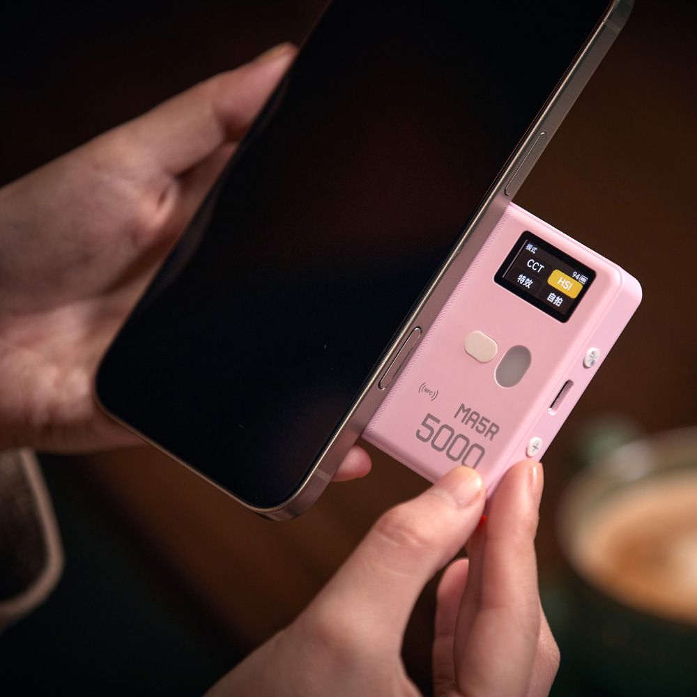 Godox MA5R Mobile Power Bank e luce LED RGB verde