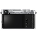 Fujifilm X-E5 + XF 23mm f/2.8 R WR argento