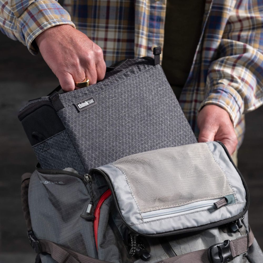 Think Tank SpeedTop 30 backpack kit incl. Stash Master S, Graphite