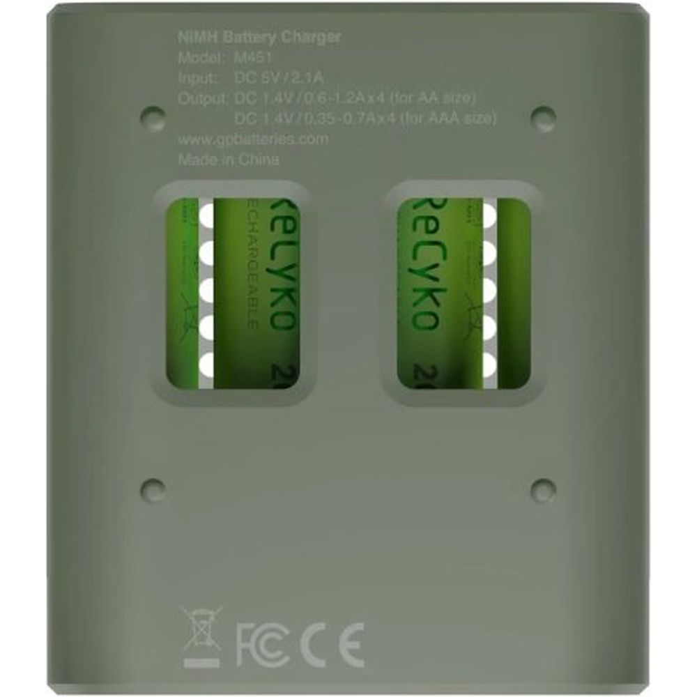 Caricabatterie GP USB M451 incl.... 4 x RECYKO AA 2600 mAh