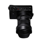 Canon EOS R7 + Sigma 18-50mm f/2.8 DC DN Canon RF Mount + Canon DM-E1 Stereo Microphone
