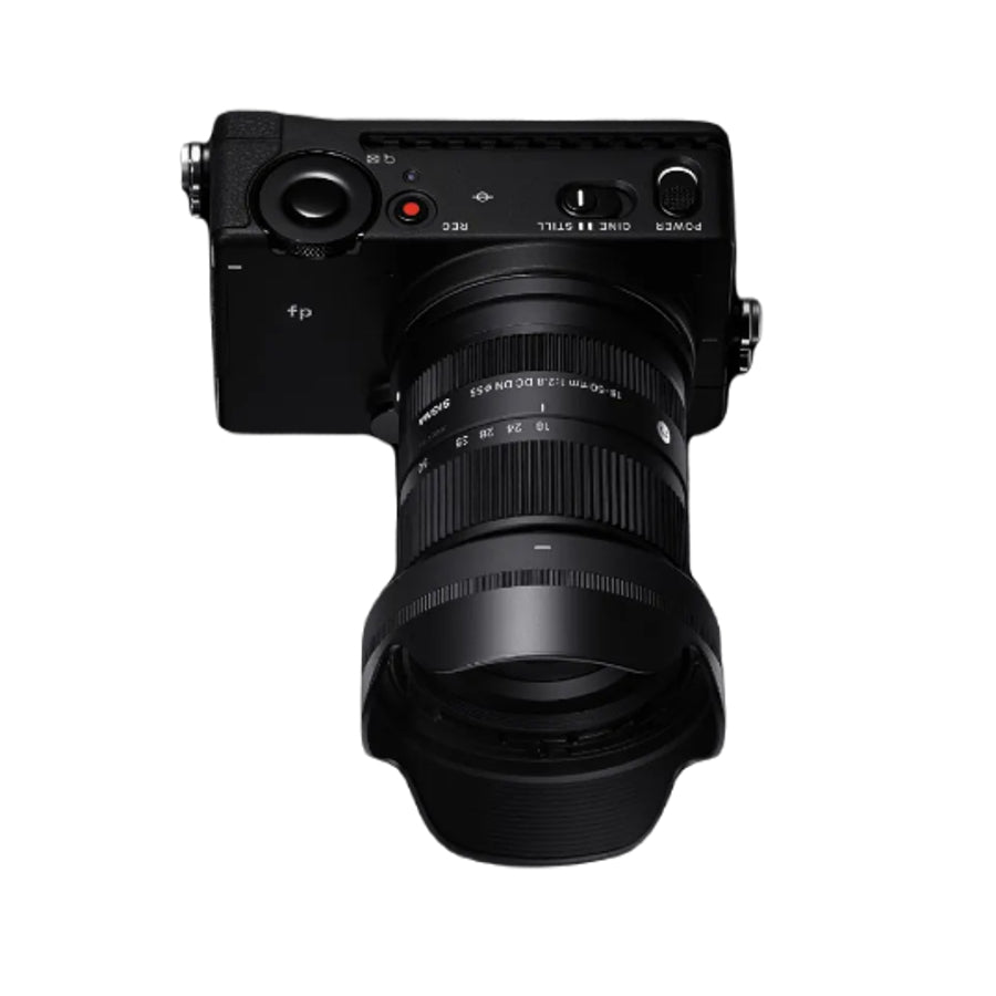 Canon EOS R7 + Sigma 18-50mm f/2.8 DC DN Canon RF Mount + Canon DM-E1 Stereo Microphone