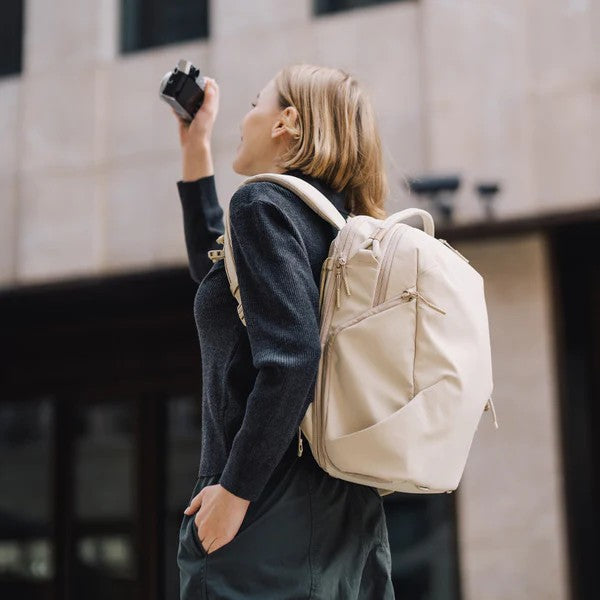 PGYTech OneGo Lite Backpack 16L, Cream