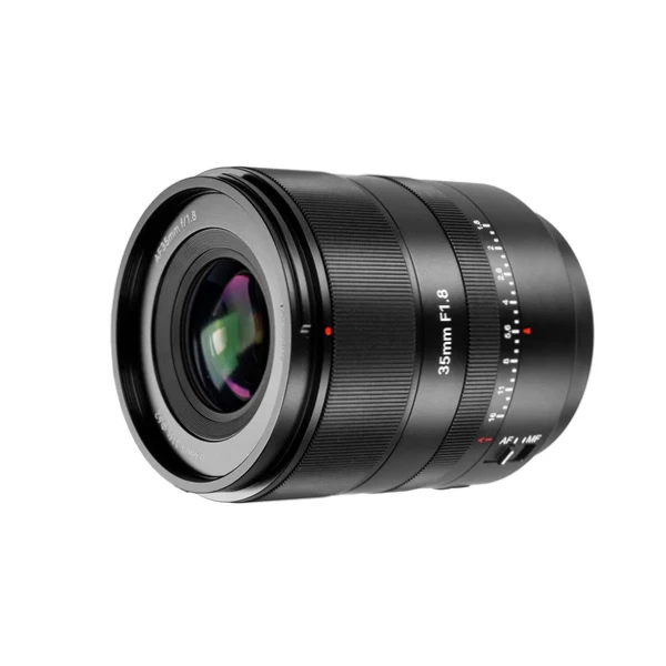 7Artisans 35mm f/1.8 AF – Sony E-Attacco
