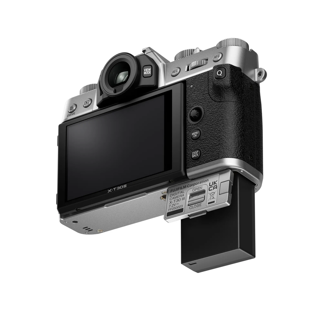 Fujifilm X-T30 III argento + XC 13-33mm f/3.5-6.3 OIS