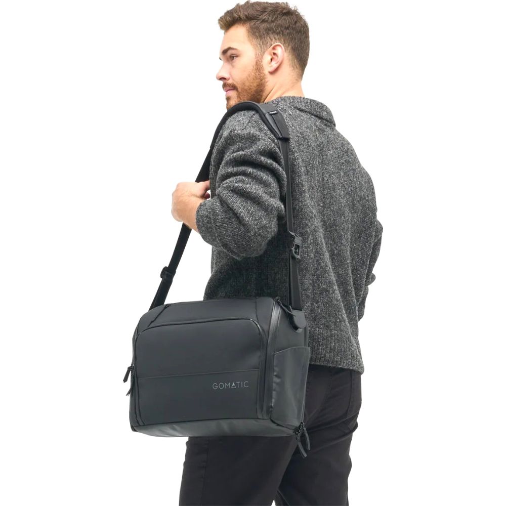 Gomatic Messenger Bag 15L