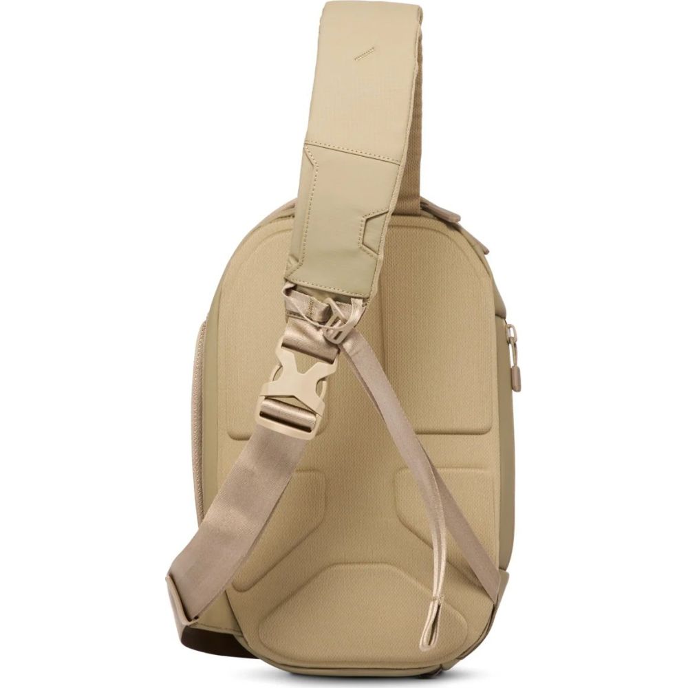 Borsa a tracolla Gomatic Navigator RS 6L, beige