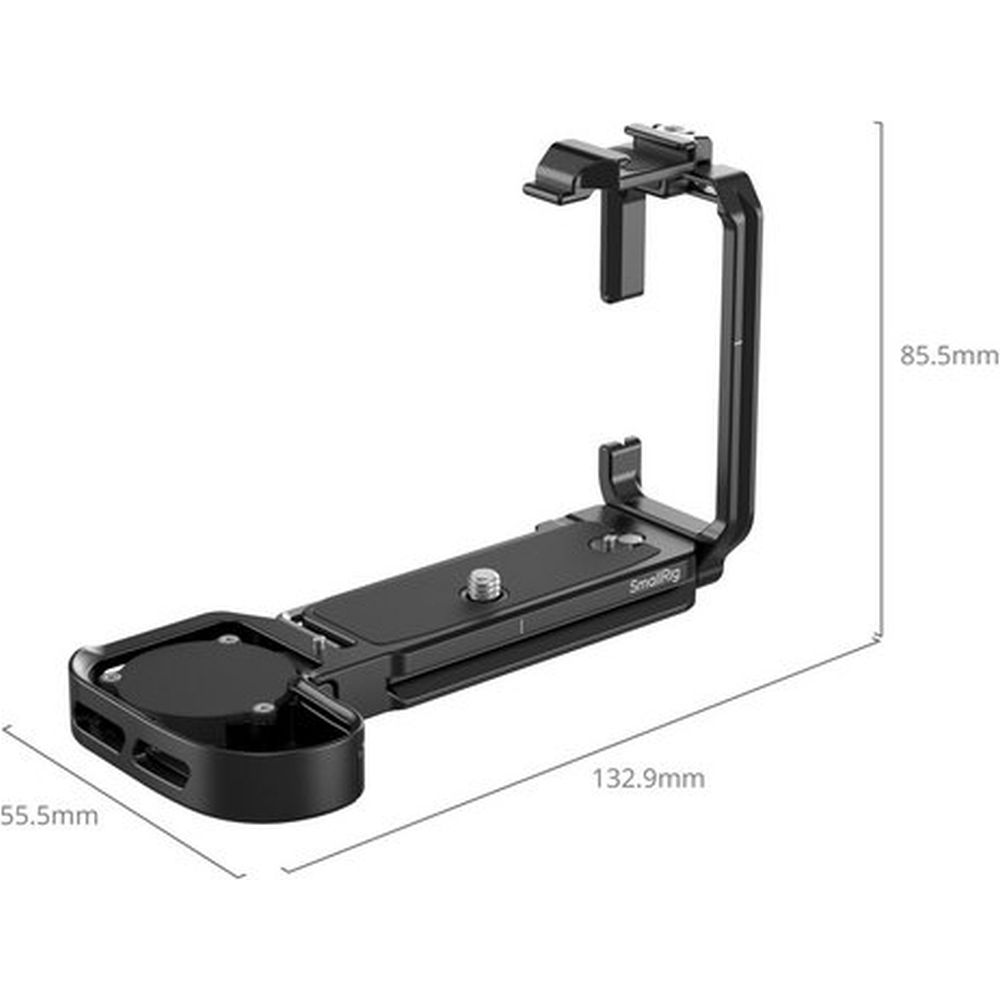 Piastra di montaggio a L SmallRig 5962 con slot AirTag per Canon EOS R6 Mark III / R6 Mark II / R5 Mark II