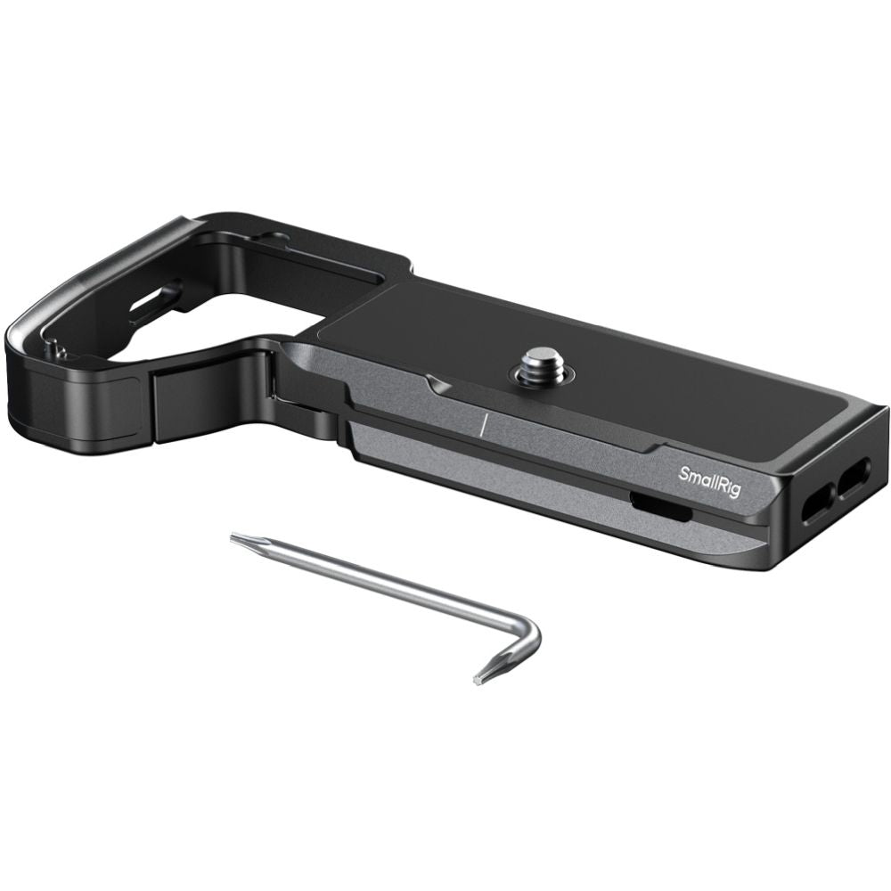 SmallRig 6033 Baseplate con slot AirTag per Sony Alpha 7 V / 7R V / 7 IV