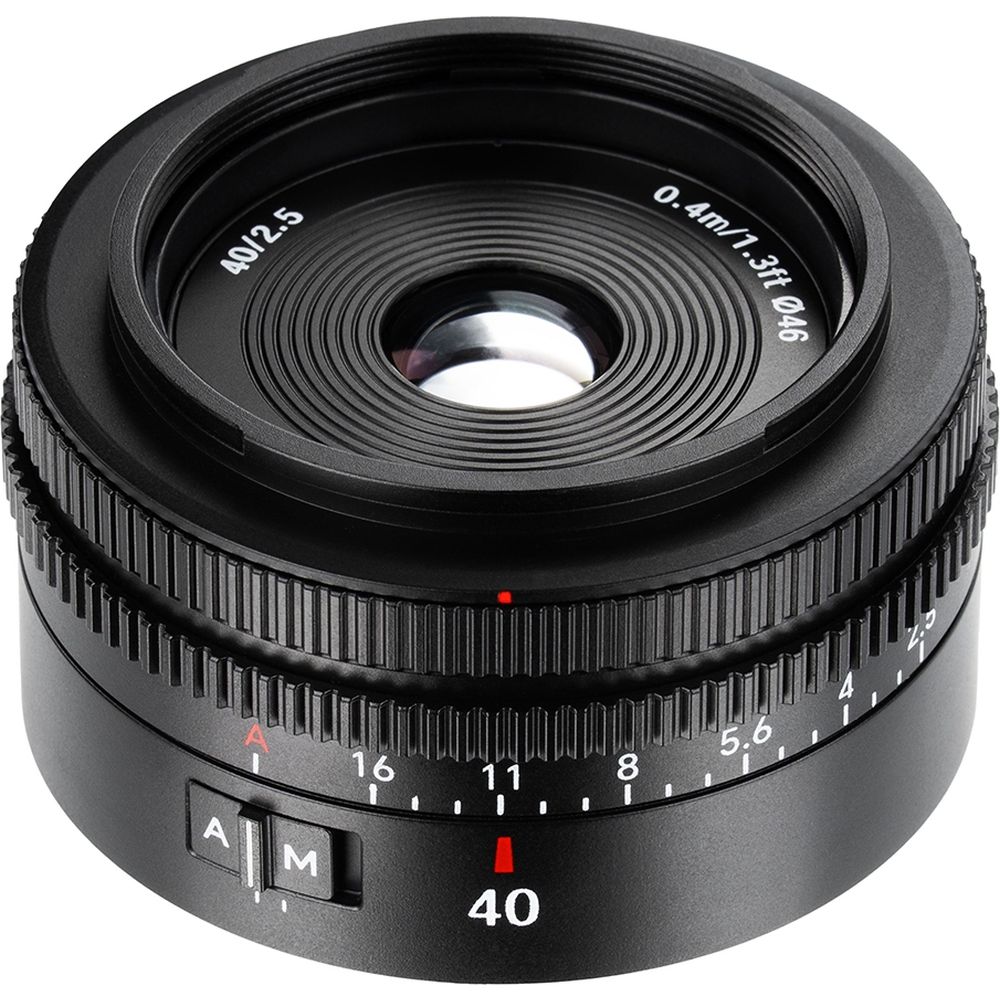 Obiettivo 7Artisans AF 40mm f/2.5 con attacco Sony E, colore nero.