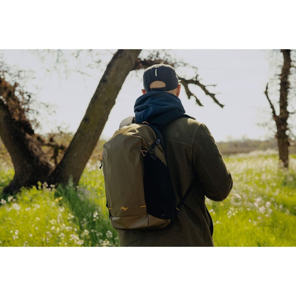 Peak Design Outdoor Backpack Zip 18L Kelp