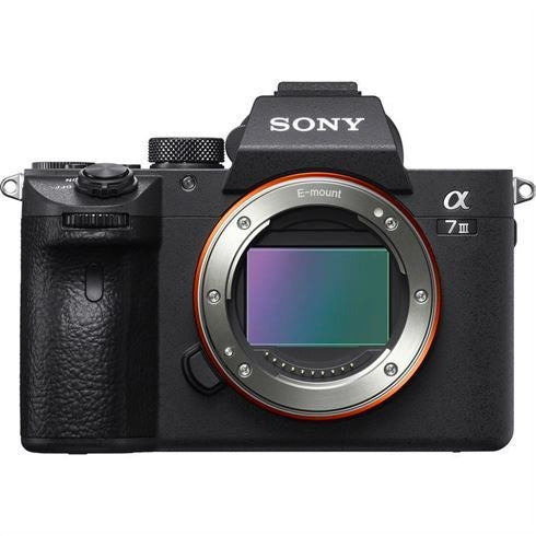 Sony A7 III + FE 28–70mm f/3.5–5.6 OSS II