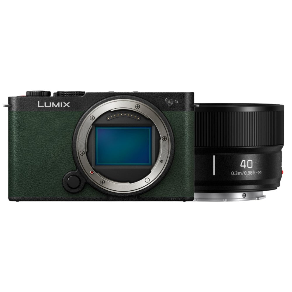 Panasonic LUMIX S9 Corpo Dark Olive + LUMIX L-attacco S 40mm f/2 – Nero