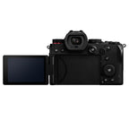 Panasonic LUMIX S5D + 18-40mm + Joby Action Treppiede