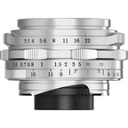 Thypoch Ksana 21mm f/3.5 con paraluce Leica M, argento