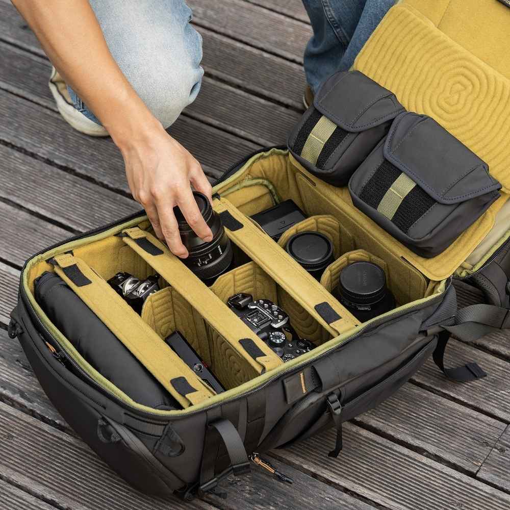 SmallRig 6521 Professional Outdoor Backpack 25L