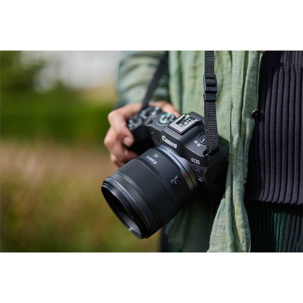 Canon EOS R6 II + RF 45mm F/1.2 STM